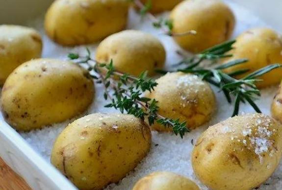 Картофель в дымной соли Картофель в дымной соли