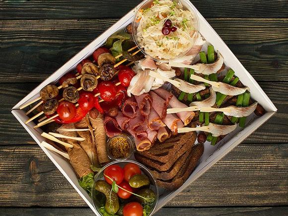 Гриль - сет закусочный на 5-6 персон в Волгограде