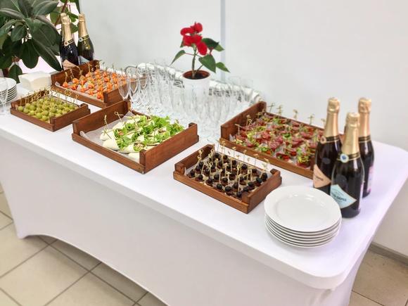 Сет для кофе-брейка на 45-50 персон в Волгограде